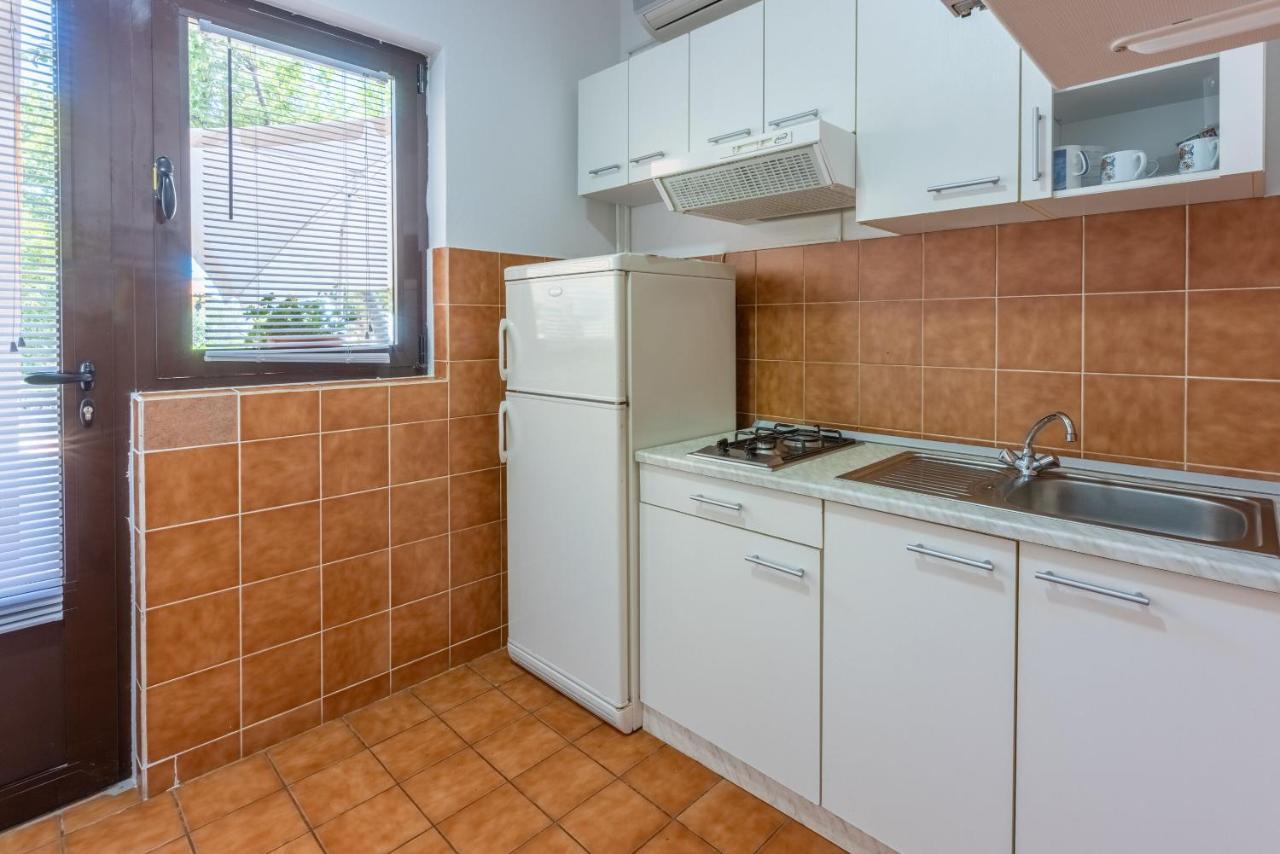 Apartments Lilin Crikvenica Exterior foto