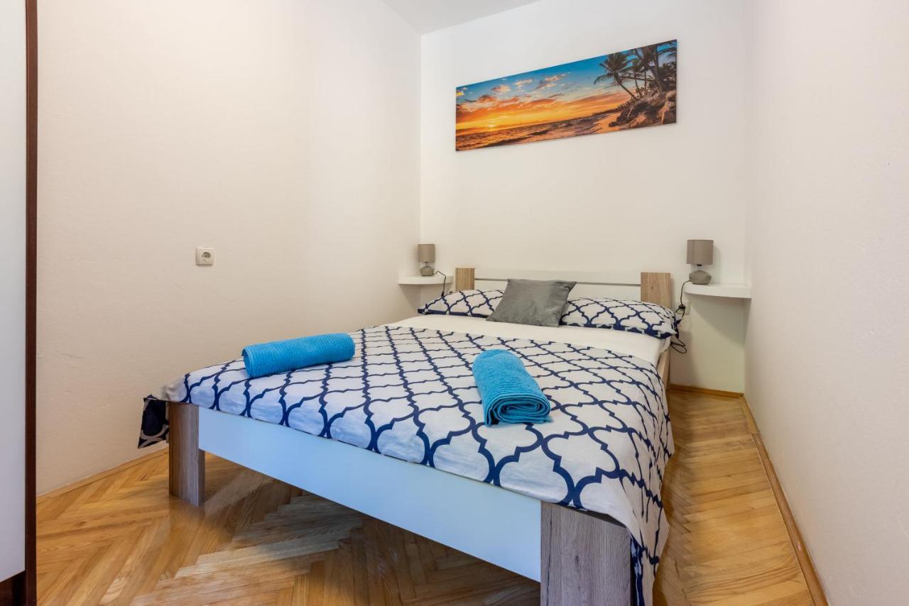 Apartments Lilin Crikvenica Exterior foto