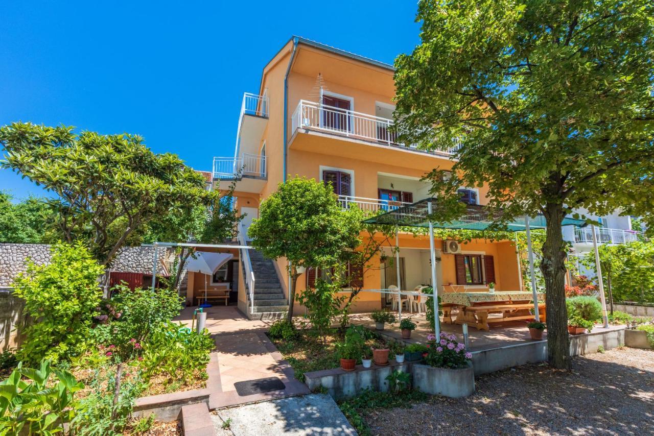 Apartments Lilin Crikvenica Exterior foto