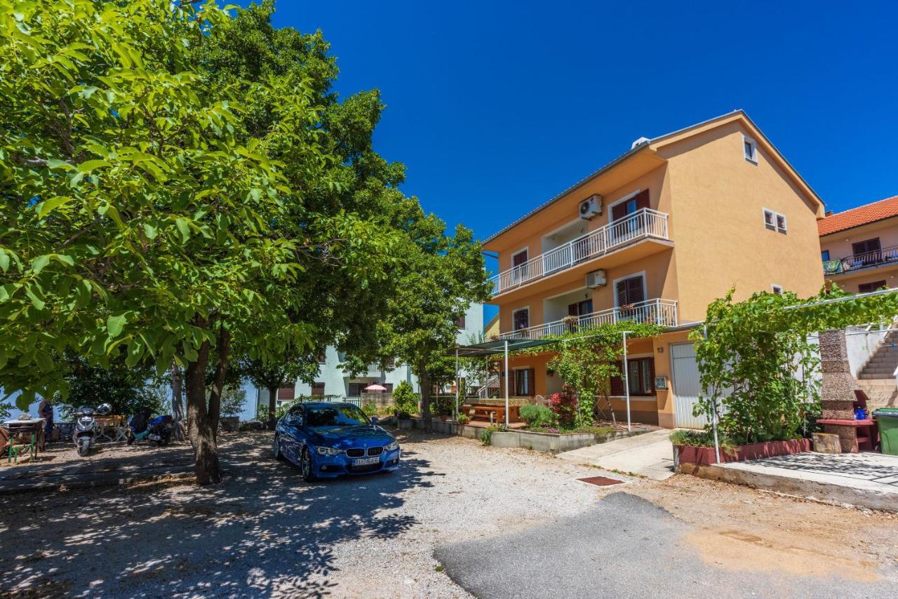 Apartments Lilin Crikvenica Exterior foto