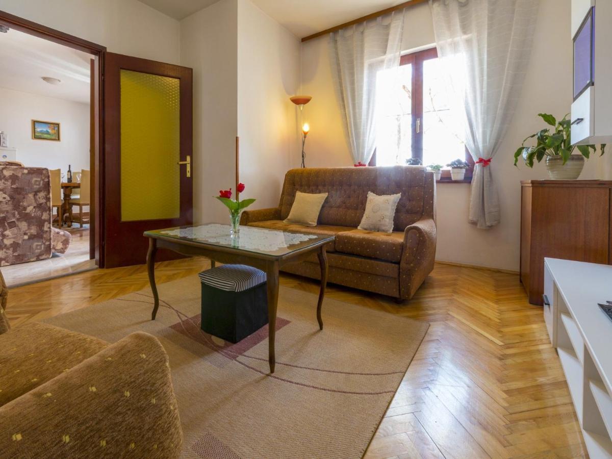 Apartments Lilin Crikvenica Exterior foto