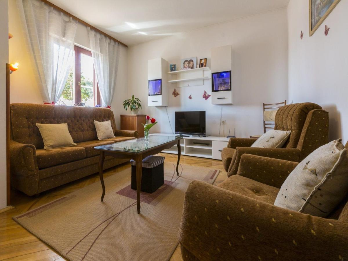 Apartments Lilin Crikvenica Exterior foto